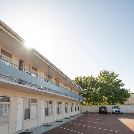 Bunbury Motel And Apartments מראה חיצוני תמונה