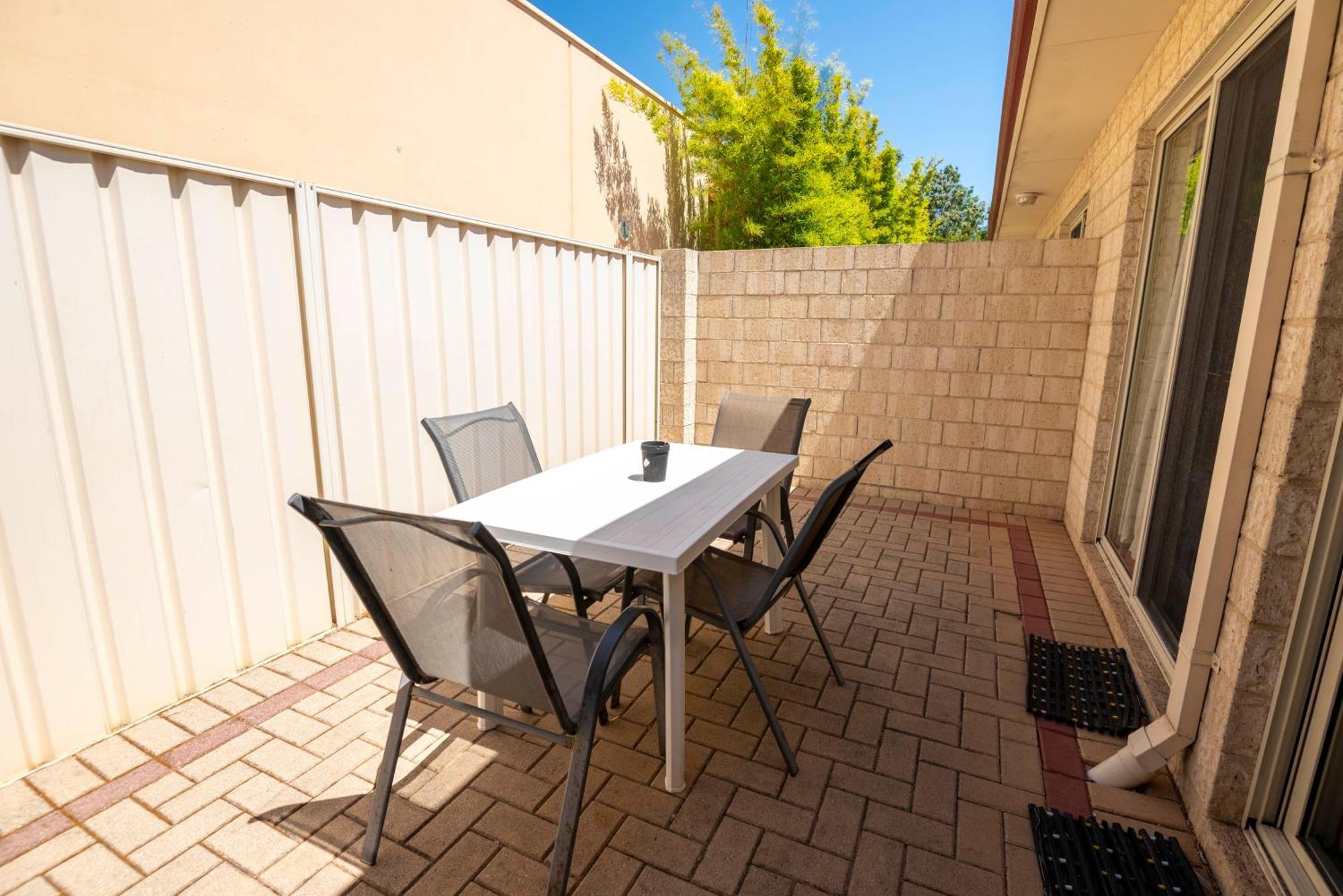 Bunbury Motel And Apartments מראה חיצוני תמונה